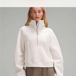Lululemon Cropped scuba Half-Zip Pullover in Soft Off-White